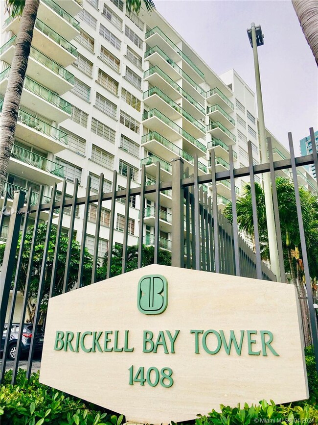 Building Photo - 1408 Brickell Bay Dr