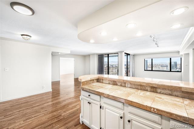 Building Photo - 1551 Larimer St