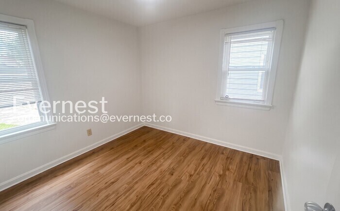 Building Photo - 20600 Watson Rd