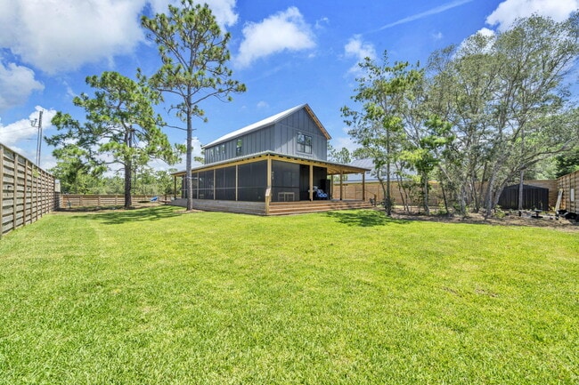 Building Photo - 132 Foxmeyer Dr