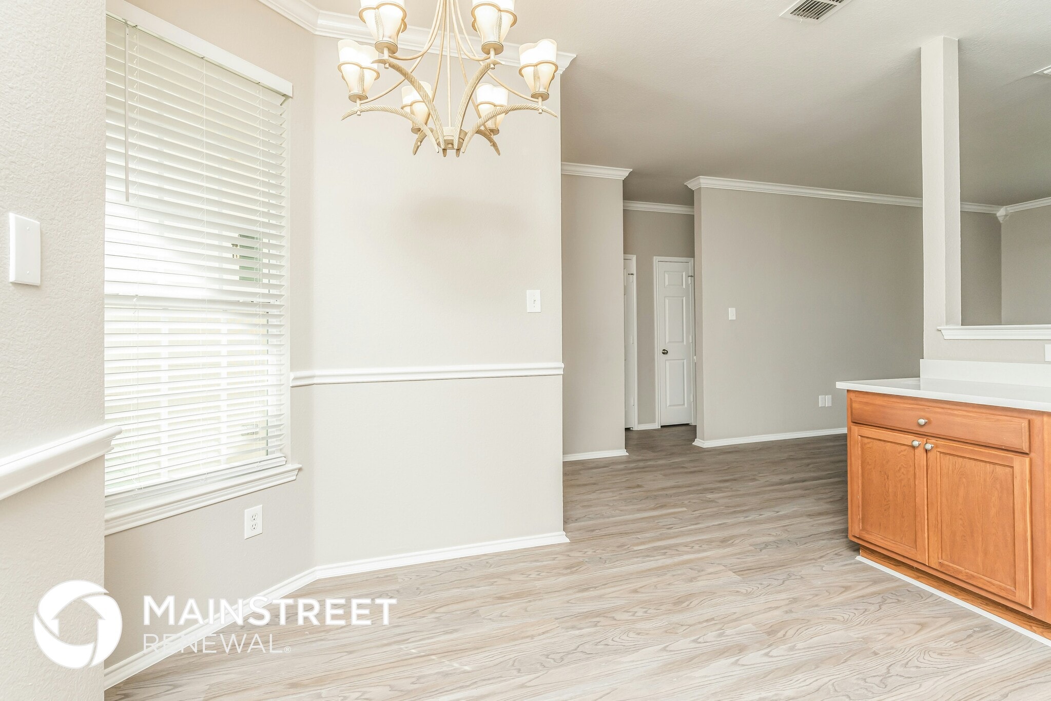 Building Photo - 804 Sheryn Dr