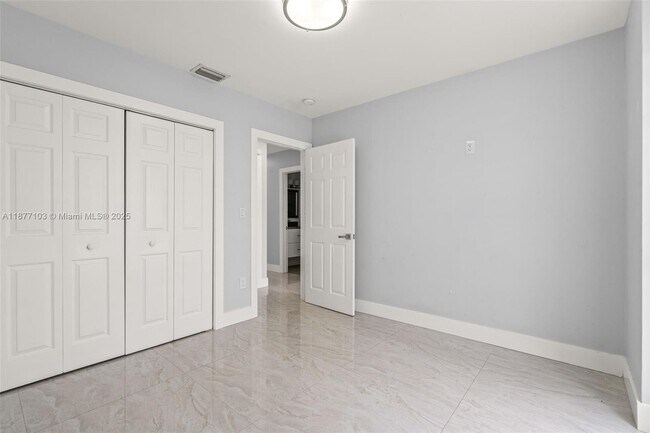 Building Photo - 11380 SW 180th St