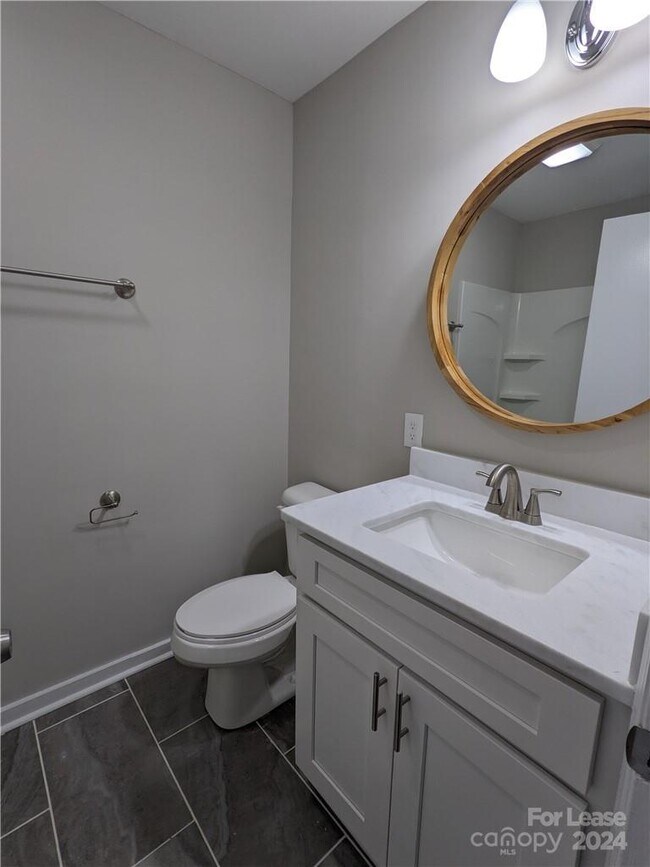 Building Photo - 354 Fieldstone Rd