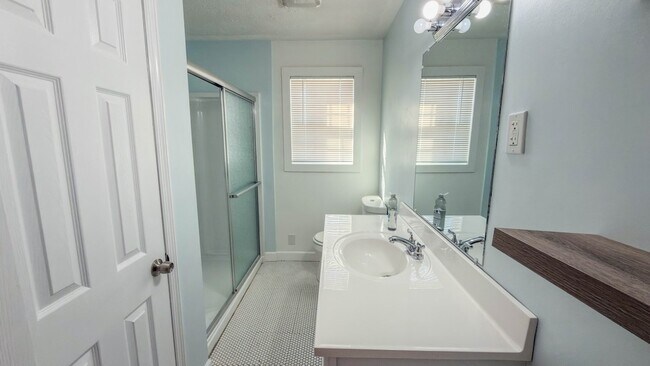 Building Photo - 311 3rd Ave NW