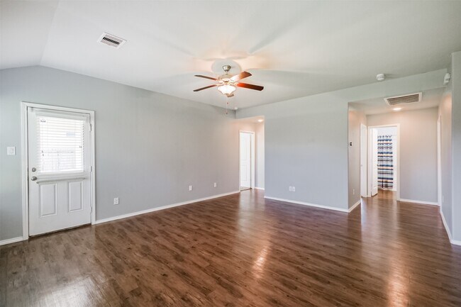 Building Photo - 20803 Remington Oaks Ct