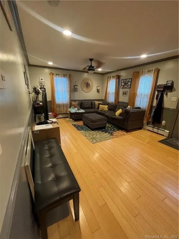 Building Photo - 23 St James Row