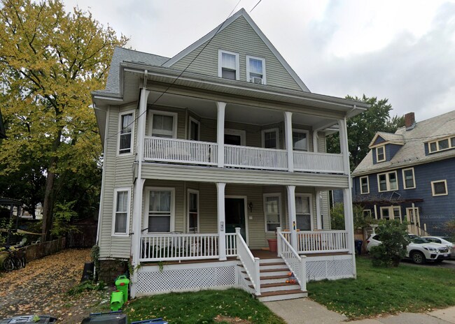Building Photo - 71 Aldie St