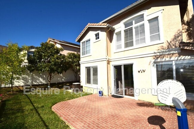 Building Photo - 2881 Silk Oak Ave