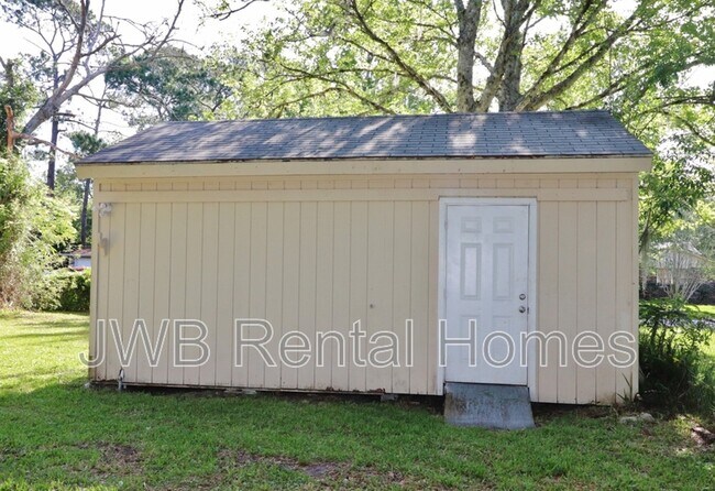 Building Photo - 3054 Yanlee Ln