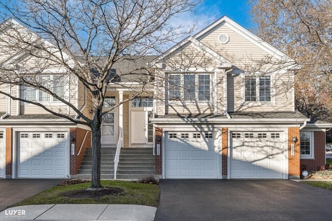 Primary Photo - 7424 Lincoln Ave