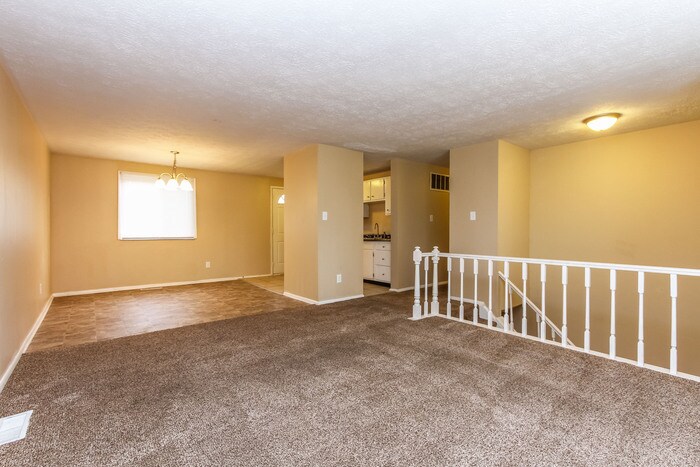 Building Photo - 9423 Big Ben Cir