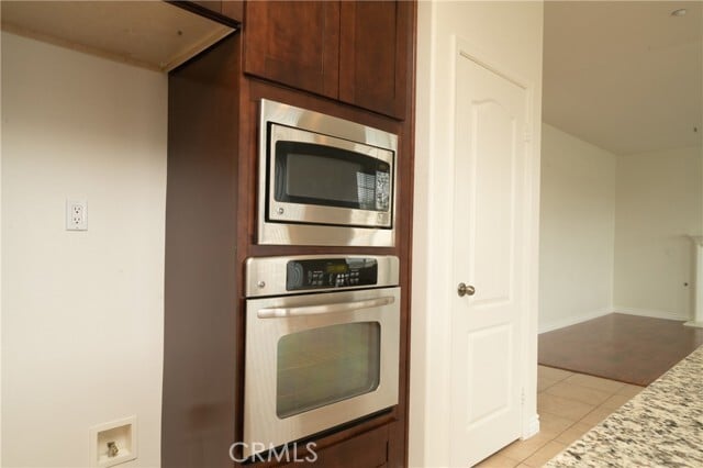 Building Photo - 15929 San Leandro Dr