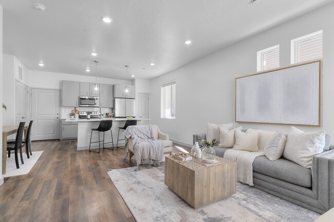 Building Photo - 108 Fairmont Pl