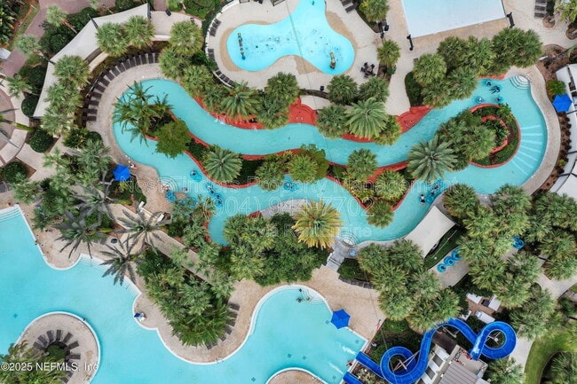 Building Photo - 156 Latham Dr