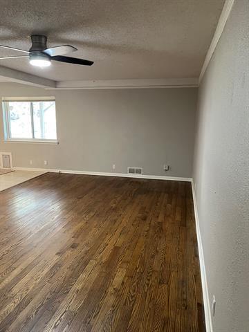 Building Photo - 501 Merrill Dr