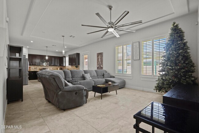 Building Photo - 13012 Birds View Cir