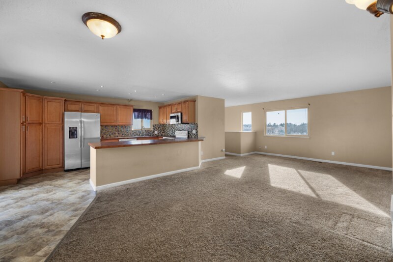 Building Photo - 2165 Broadmoor Rd Cir