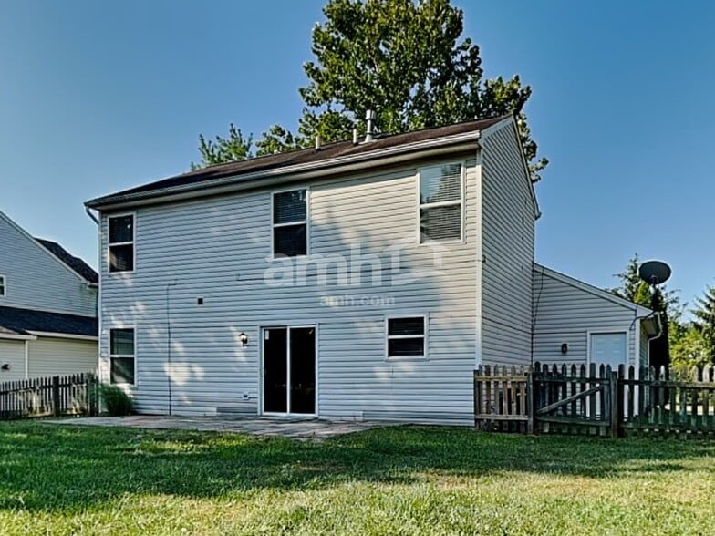 Building Photo - 640 Linden Creek