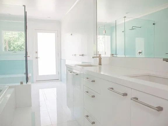 Building Photo - NO MIN CREDIT SCORE REQUIRED, BK OKAY, PAST EVICTION OKAY!, BACKGROUND FRIENDLY. Apply at "The Re...