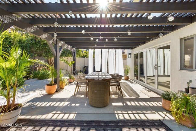 Building Photo - 1632 Camberwell Pl