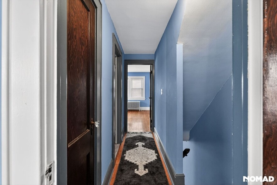 Building Photo - 96 Kenwood Ave
