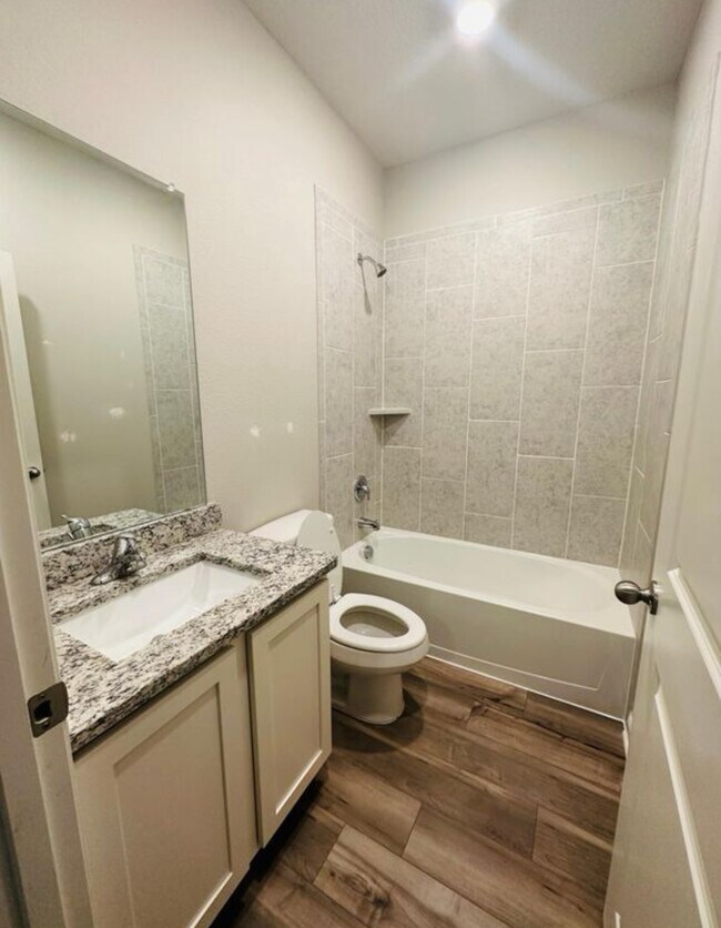 Building Photo - 1828 Liam Dr