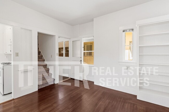 Building Photo - 2133 Marshall Way