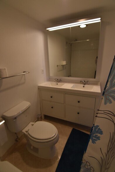 Building Photo - 2030 F St NW