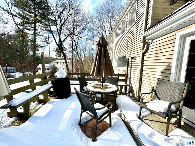 Building Photo - 24 Kellogg Rd