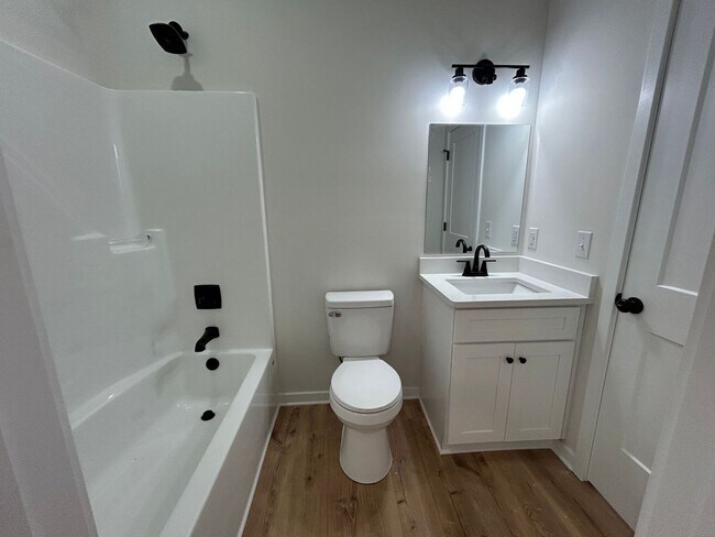 Building Photo - NEW CONSTRUCTION PRE-LEASING FOR AUGUST 2026!