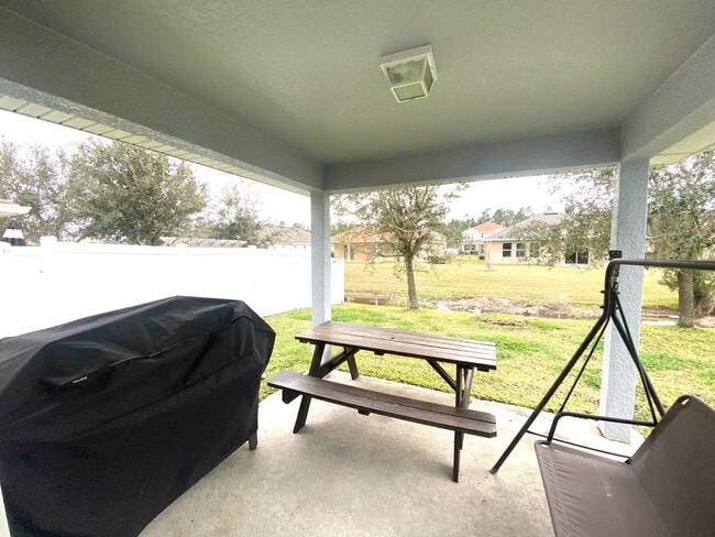 Building Photo - 62 Pergola Pl