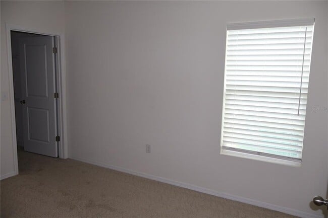 Building Photo - 4540 SW 65th Pl