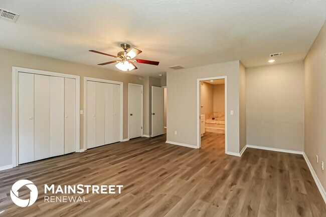 Building Photo - 9405 Briarcreek Dr