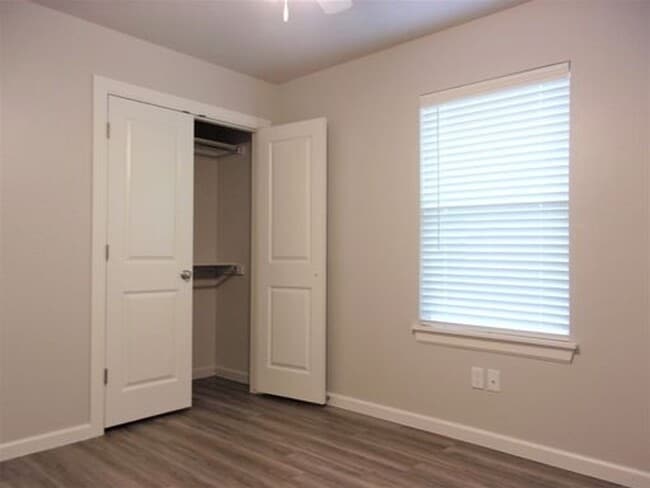 Building Photo - 3 Bed 2 Bath 2 Car Duplex in Chisholm Creek NW OKC