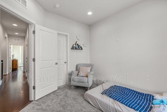 Building Photo - 5136 Randolph Rd