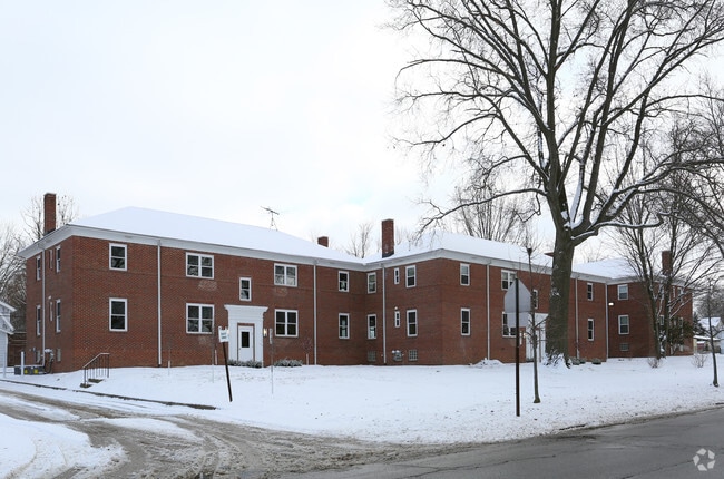 Building Photo - 421-443 S Hawkins Ave