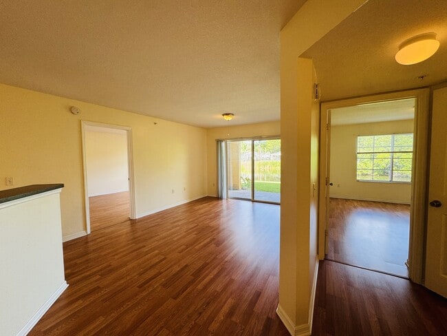 Building Photo - 4171 San Marino Blvd