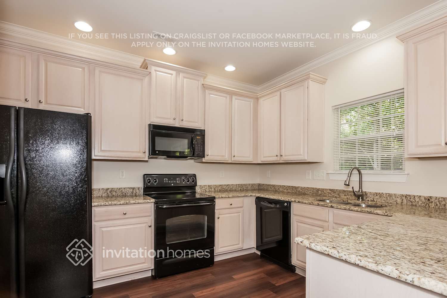 Building Photo - 10135 Allison Taylor Ct