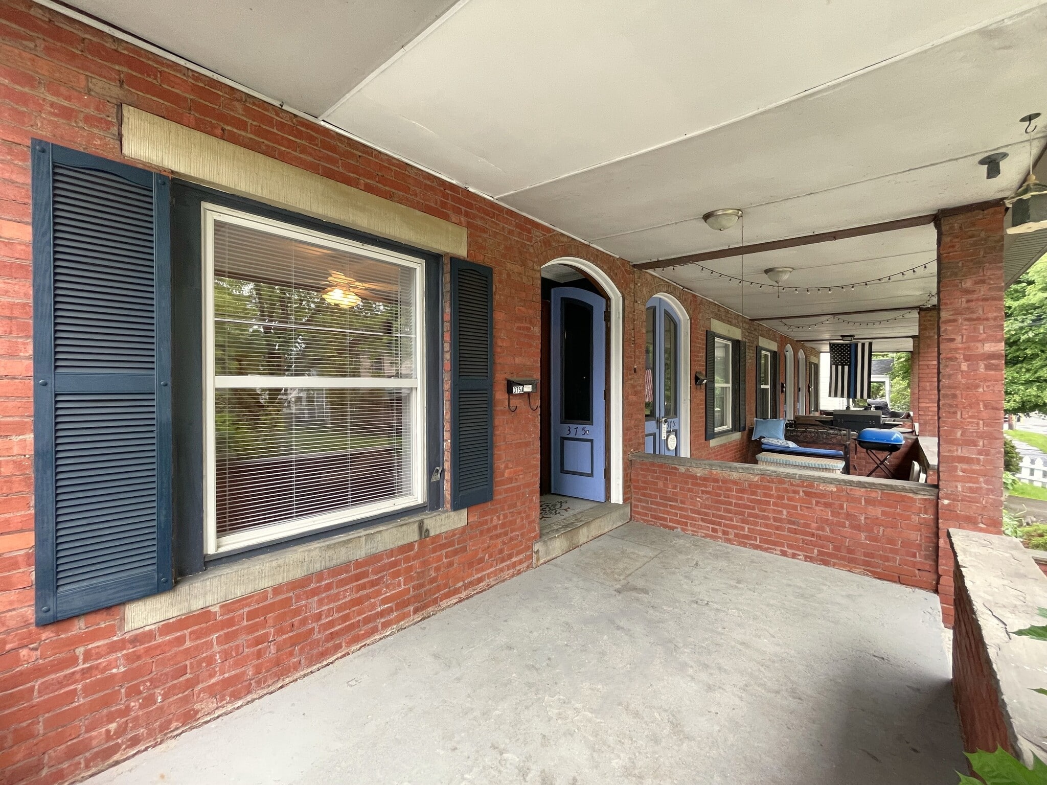 Front Porch - 375 W 1st St