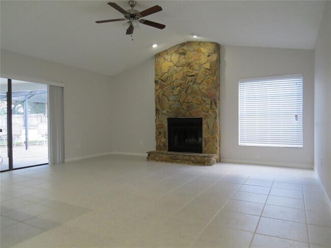 Building Photo - 4023 Paddlewheel Dr