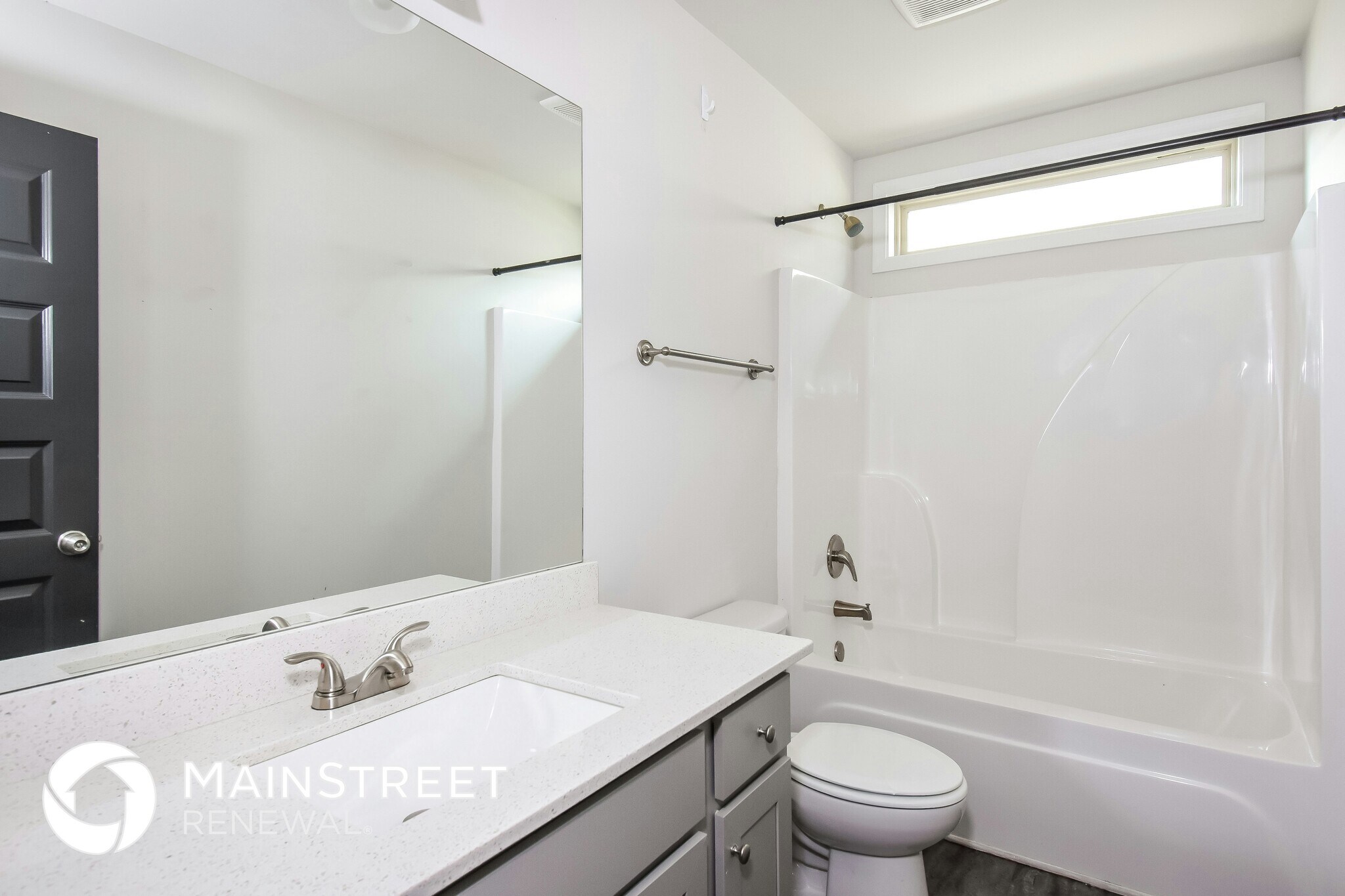 Building Photo - 692 Overlook Gln Dr