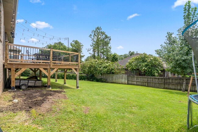 Building Photo - 730 Lime Ln