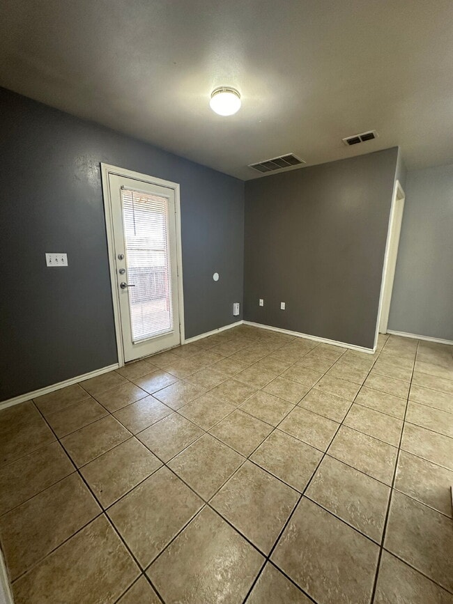 Building Photo - Move In Special of 1/2 Off The First Month...