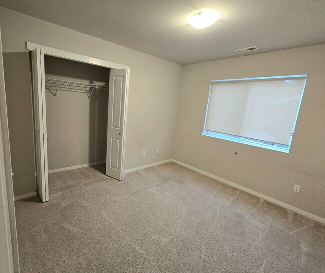 Building Photo - 3 Bedroom 2.5 Bath Home in Stanwood