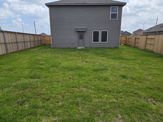 Building Photo - 26706 Dalmatian Bellflower Dr