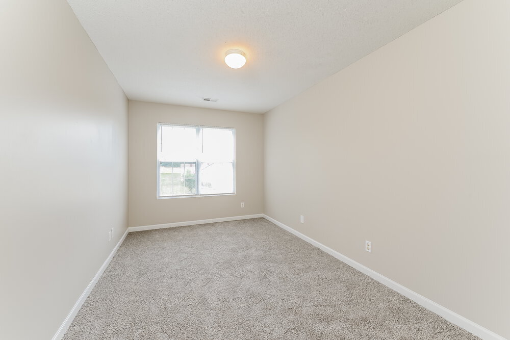 Building Photo - 1028 Quinlan Dr