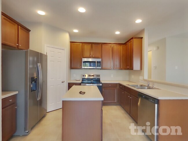 Building Photo - 1307 Creekside Dr