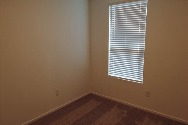 Building Photo - 15321 Dapple Blf Ln