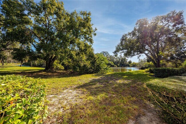 Building Photo - 209 Cypress Ct