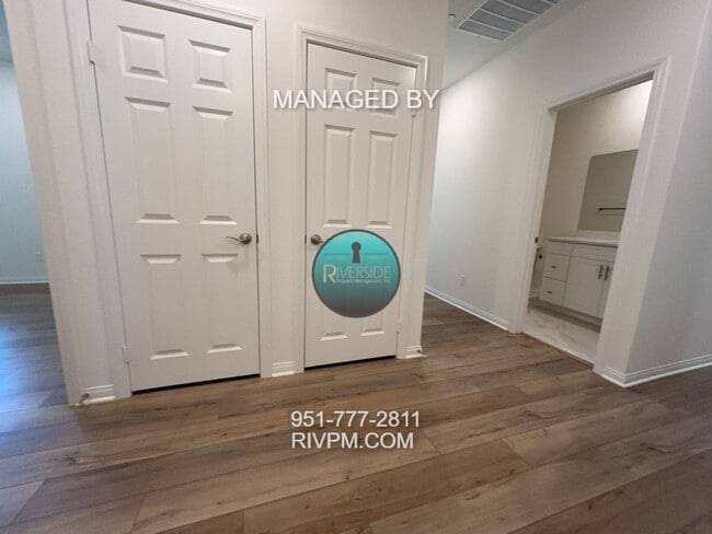 Building Photo - WELCOME TO YOUR FUTURE HOME IN SPRING MOUN...